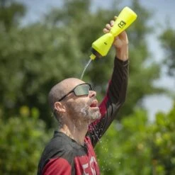 POLISPORT Bidon Cycliste R1000 Fil Transparent Avec échelle 7 POLISPORT Bidon Cycliste R1000 Fil Transparent Avec échelle -Vélo Boutique bidon cycliste r1000 fil transparent avec echelle 3