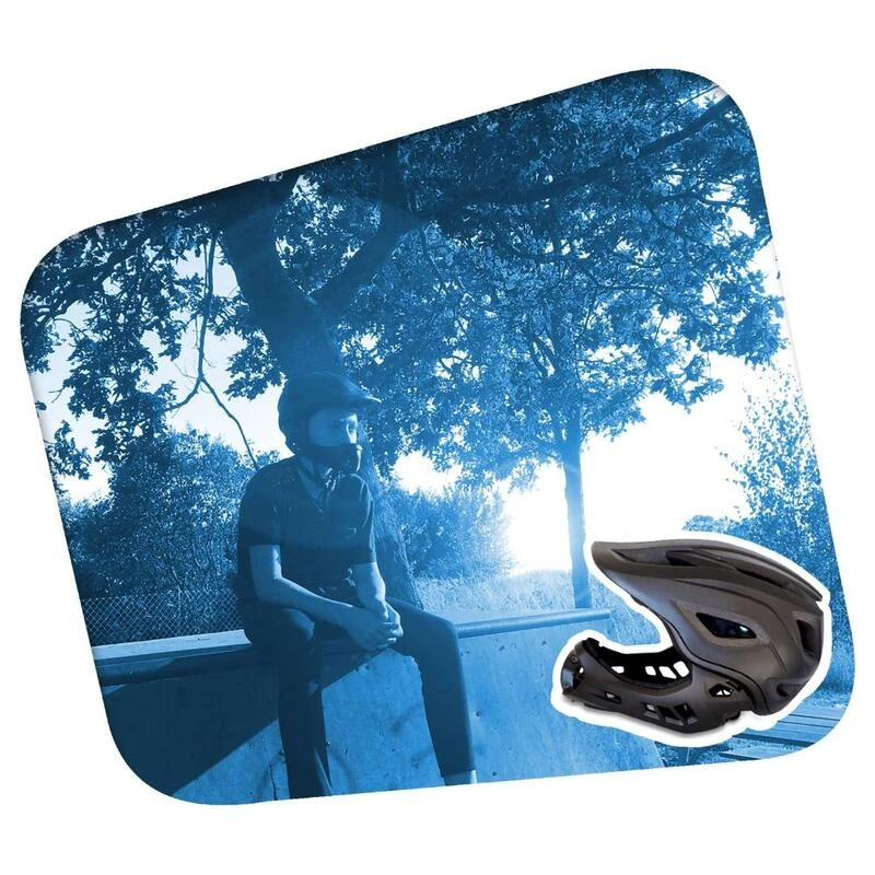 Crazy Safety Casque De Vélo Intégral Pour Enfants | Noir | Lumière Arrière | Certifié EN1078 5 Crazy Safety Casque De Vélo Intégral Pour Enfants | Noir | Lumière Arrière | Certifié EN1078 – Image 5