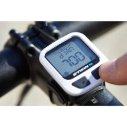 COMPTEUR VÉLO B'TWIN 100 NOIR - AVEC FIL -Vélo Boutique compteur velo btwin 100 noir avec fil 9