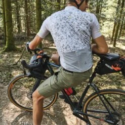 Loeffler Cuissard M Bike Shorts Grav-E ASSL Homme - Vert Olive 9 Loeffler Cuissard M Bike Shorts Grav-E ASSL Homme - Vert Olive -Vélo Boutique cuissard m bike shorts grav e assl homme vert olive 4