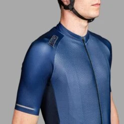 Bioracer Maillot Cycliste Pour Hommes - Bleu Marine - Sprinter Coldblack -Vélo Boutique maillot cycliste pour hommes bleu marine sprinter coldblack 4