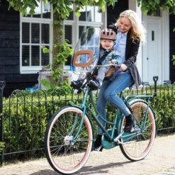 Pare-brise Siège Avant Bobike ONE Plus Jaune Moutarde 6 Pare-brise Siège Avant Bobike ONE Plus Jaune Moutarde -Vélo Boutique pare brise siege avant bobike one plus jaune moutarde 2