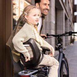 Bobike Siège Arrière Vélo Porte-bagages One Junior - Jusqu'à 35kg Noir -Vélo Boutique siege arriere velo porte bagages one junior jusqua 35kg noir 6