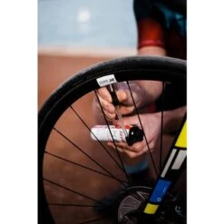 Zefal Repair Spray - Bombe Anti-crevaison - 75 Ml -Vélo Boutique zefal repair spray bombe anti crevaison 75 ml 2